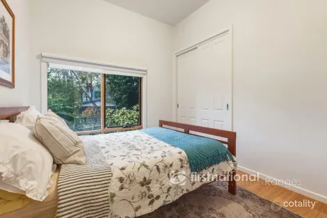 Property photo of 2 Jacka Road Avonsleigh VIC 3782