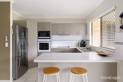 Property photo of 14 Coora Court Rainbow Beach QLD 4581