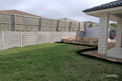 Property photo of 10 Kingsburgh Street Raceview QLD 4305