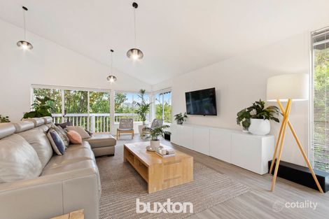 Property photo of 6 Attunga Court Highton VIC 3216