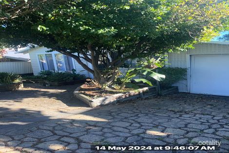 42 Spencer Rd, Mannering Park, NSW 2259