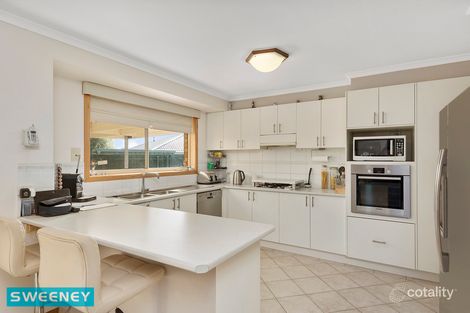 Property photo of 2 Doris Drive Hoppers Crossing VIC 3029
