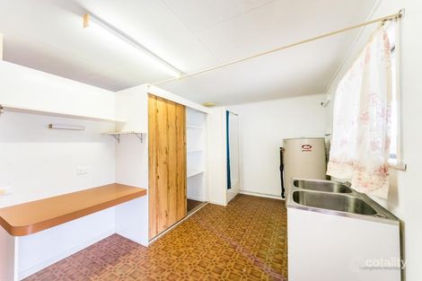 Property photo of 2 Bath Avenue Ooralea QLD 4740