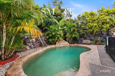 Property photo of 71 Lindfield Road Helensvale QLD 4212