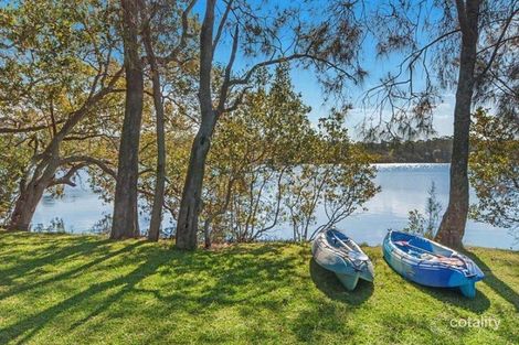 67 Lake St, Blackalls Park, NSW 2283