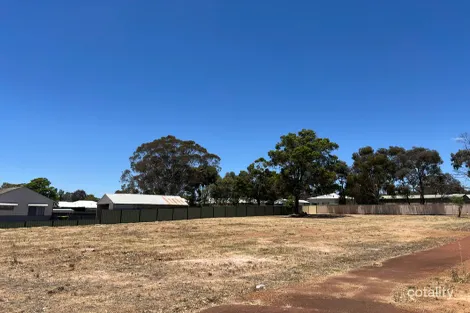 127 Clayton Rd, Narrogin, WA 6312