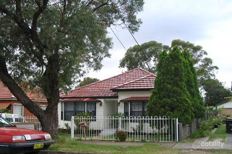 8 Bonalbo St, Kingsgrove, NSW 2208