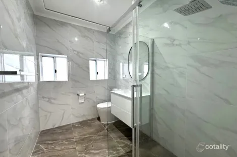 Property photo of 12 Edmund Street Beverly Hills NSW 2209