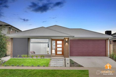 Property photo of 11 Splendid Road Donnybrook VIC 3064