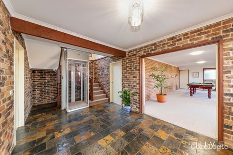 Property photo of 6 Crook Place Isaacs ACT 2607