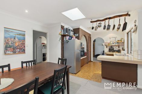 Property photo of 19 Lawrence Way Samson WA 6163