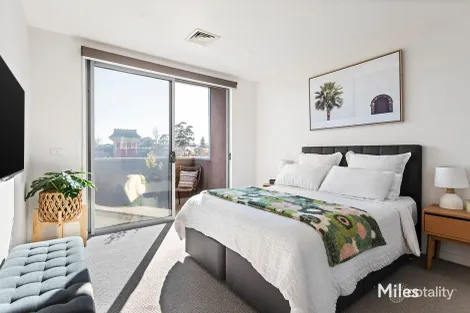 Property photo of 7/18A Ivanhoe Parade Ivanhoe VIC 3079