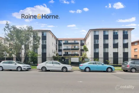 Property photo of 3/12 Goulburn Street Warwick Farm NSW 2170
