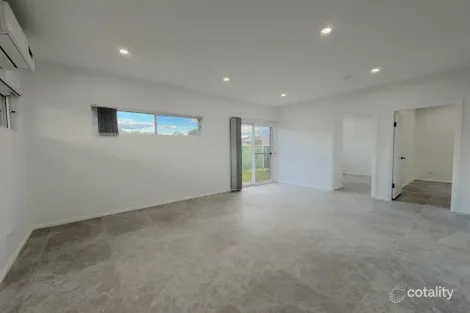 Property photo of 7 Winsome Avenue Plumpton NSW 2761