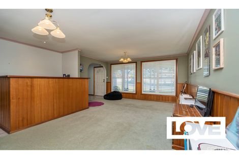 Property photo of 4 Meenmai Close Maryland NSW 2287