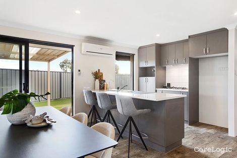 Property photo of 2 Grafton Rise Baldivis WA 6171