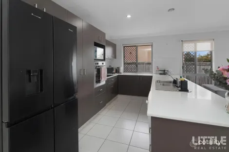 Property photo of 28 Copper Parade Pimpama QLD 4209