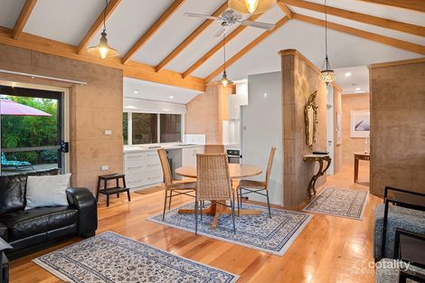 Property photo of 3 Kunzea Place Dunsborough WA 6281