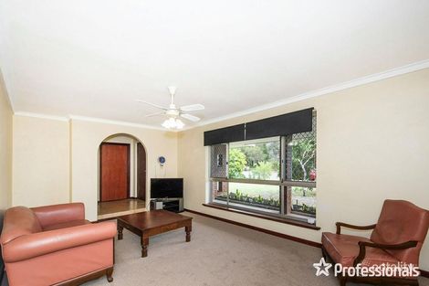 Property photo of 8 Hayes Court Thornlie WA 6108