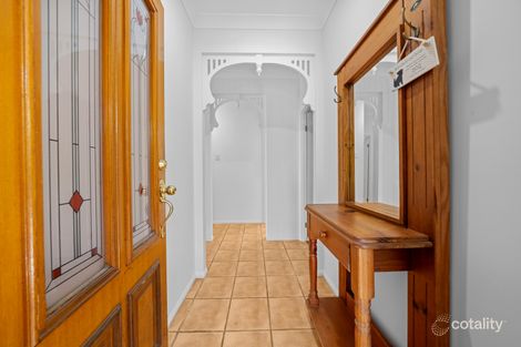 Property photo of 14 Shorehaven Place Varsity Lakes QLD 4227