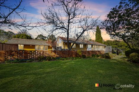 61a Stonehaven Cres, Deakin, ACT 2600