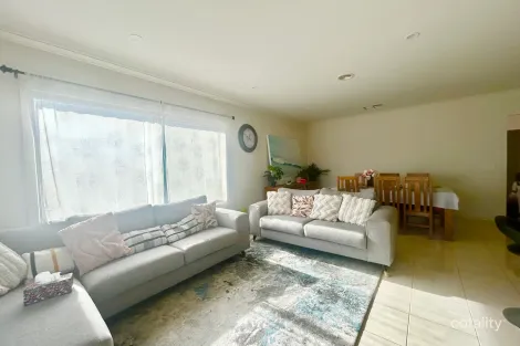 Property photo of 101 Spearmint Boulevard Manor Lakes VIC 3024