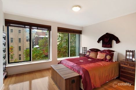 Property photo of 25/30 Russell Street Melbourne VIC 3000