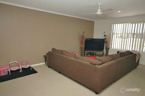 Property photo of 34 Yarrilee Circuit Dundowran QLD 4655