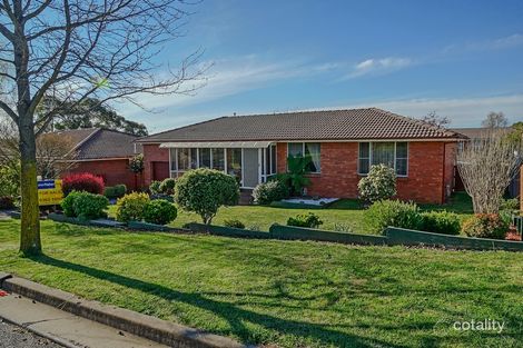 Property photo of 3 Sundew Circuit Orange NSW 2800