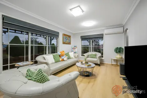 Property photo of 8 Churchill Way Gordon ACT 2906