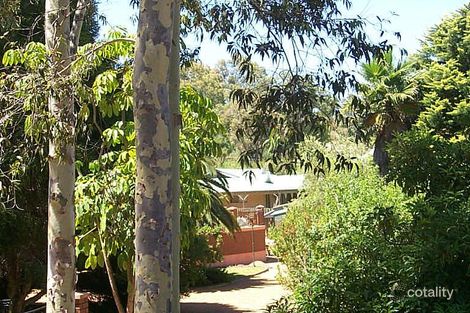 357 Lesmurdie Rd, Lesmurdie, WA 6076