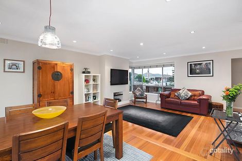 Property photo of 100 Noga Avenue Keilor East VIC 3033