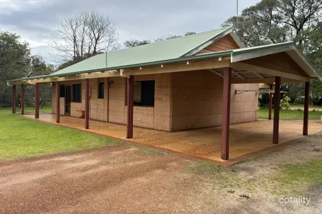15 Curlew Rise, Quindalup, WA 6281