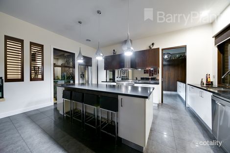 Property photo of 22 Mayfair Drive Drouin VIC 3818