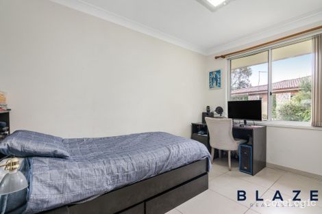 Property photo of 2 Walsh Close Edensor Park NSW 2176