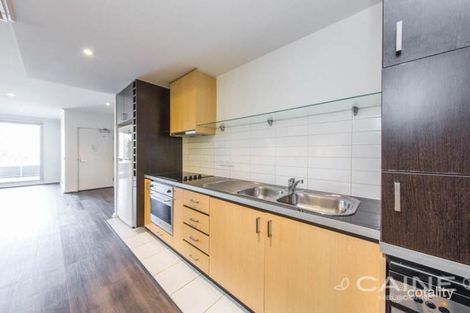 Property photo of 4/30-44 Chetwynd Street West Melbourne VIC 3003