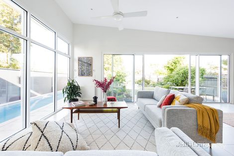 Property photo of 18 Knowles Street Northcote VIC 3070