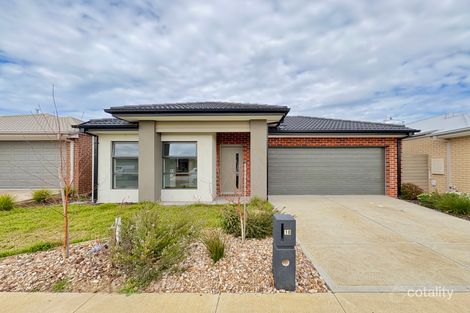 10 Yildiz St, Charlemont, VIC 3217