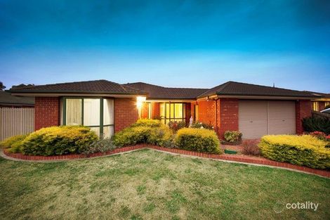 28 Sneddon Dr, Narre Warren South, VIC 3805