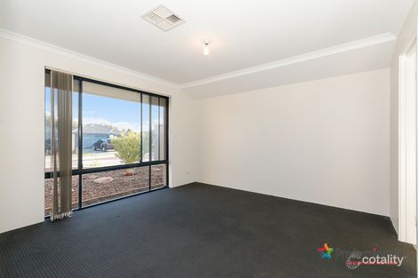 Property photo of 7 Saffron Way Landsdale WA 6065
