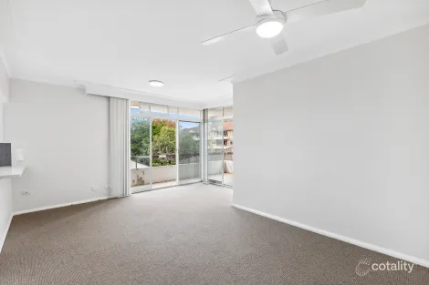 Property photo of 10/83 Howard Avenue Dee Why NSW 2099