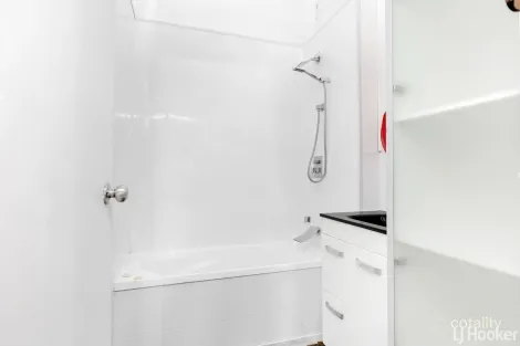 Property photo of 76 Derby Street Rockhampton City QLD 4700