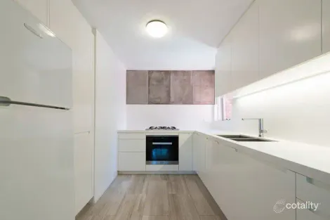 Property photo of 1/55 Grosvenor Crescent Summer Hill NSW 2130