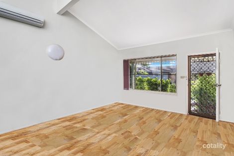 Property photo of 4/162 Albany Street Point Frederick NSW 2250