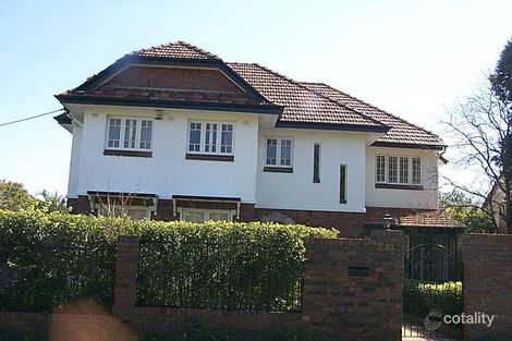 92 Crescent Rd, Hamilton, QLD 4007