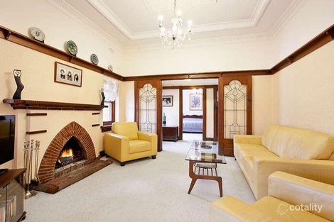 Property photo of 2 Beatty Crescent Ormond VIC 3204