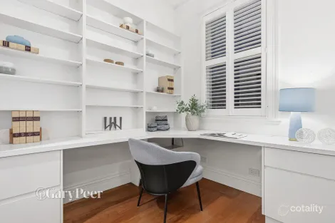 Property photo of 32 Edward Street Elsternwick VIC 3185