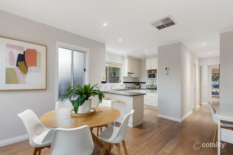 Property photo of 2/3 Rotherwood Avenue Mitcham VIC 3132