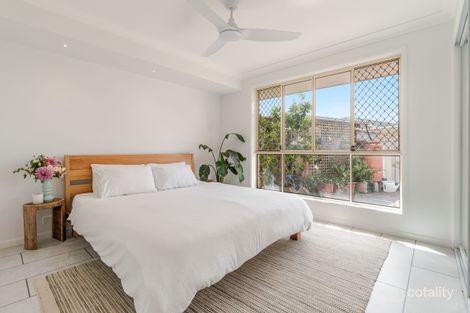 Property photo of 2/14 The Halyard Yamba NSW 2464