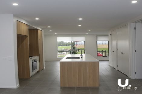 8 Barbula Rd, Denham Court, NSW 2565